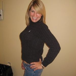 Meet your Posher, Eva